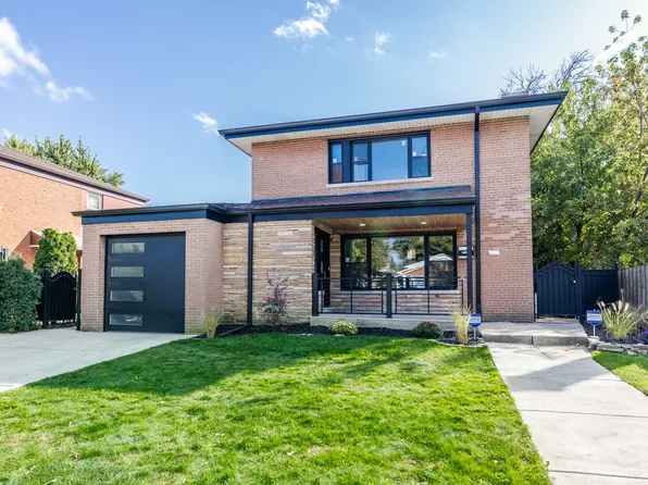 2947 W Bryn Mawr Ave, Chicago, IL 60659