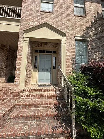 6611 General Diaz St Photo 1