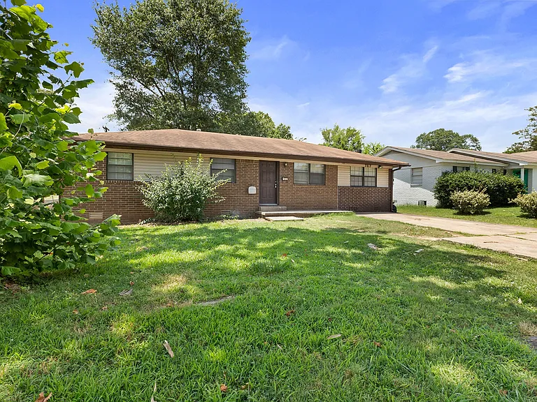 7817 Pinto Trl — Photo 8