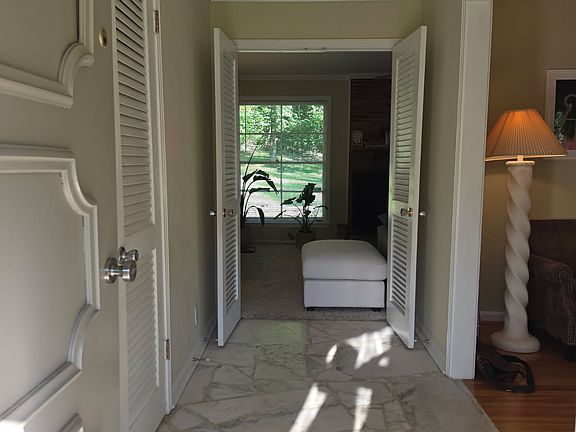 5th image of 5719 Knob Rd Unit A