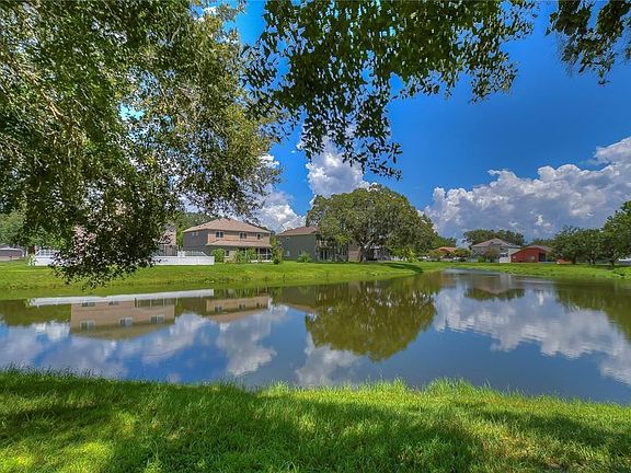 5th image of 10435 Lucaya Dr