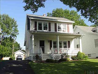 1st image of 68 Fleetwood Ave