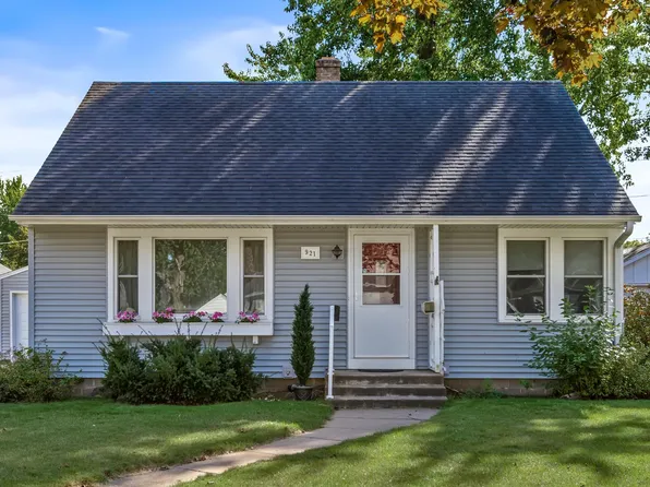 921 Marshall St, Eau Claire, WI 54703