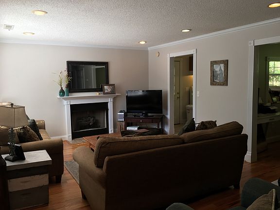 living room with gas logs