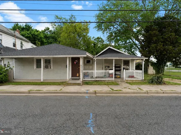344 Keasbey St, Salem, NJ 08079