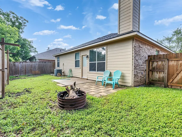 1906 Cameo Ct — Photo 30