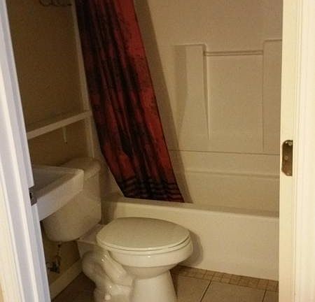 3rd image of 510 N Silver St