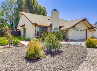 400 Dorsey Way, Vista, CA 92083
