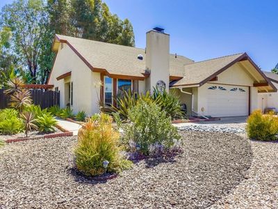 400 Dorsey Way, Vista, CA, 92083