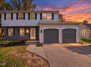119 Partridge Ln, Perrysburg, OH 43551