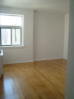 Rented by Nest Seekers International | media 4