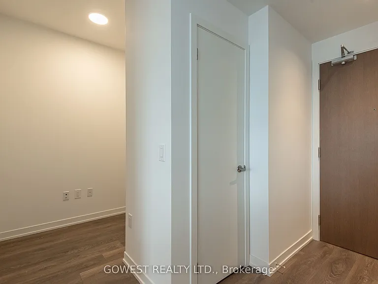 20 Richardson St #2702 — Photo 15