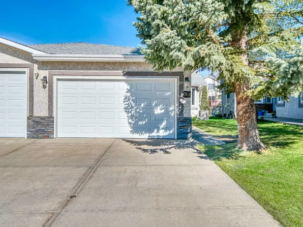301 SE Arbour Cliff Close NW, Calgary, AB T3G 3W8