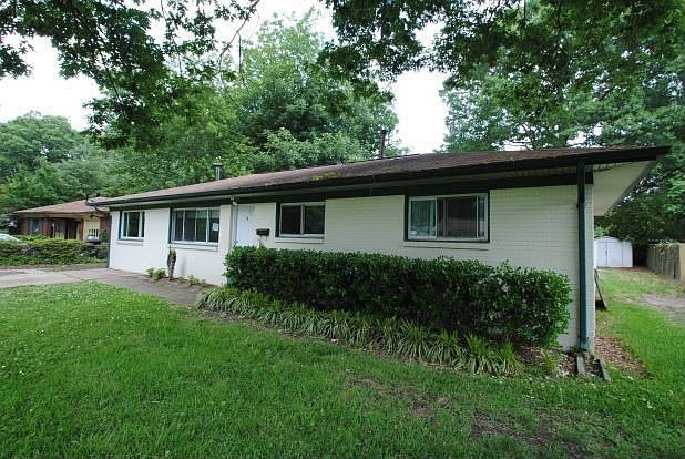 1st image of 408 Grenfell Ave