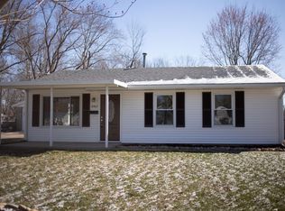 9927 Plaudit Way, Louisville, KY 40272