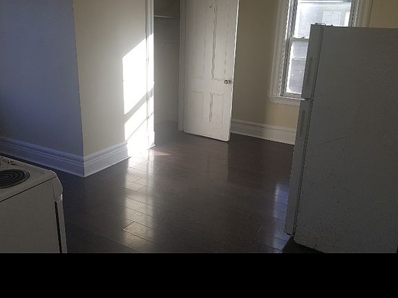 3rd image of 796 S 12th St #1