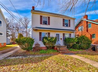 1408 Gordon Rd, Lyndhurst, OH 44124