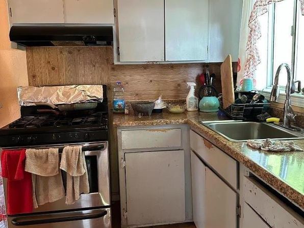 1301 E 22nd St, Merced, CA 95340
