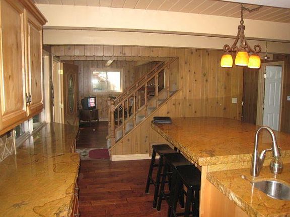 5th image of 26593 Bel Air Ct