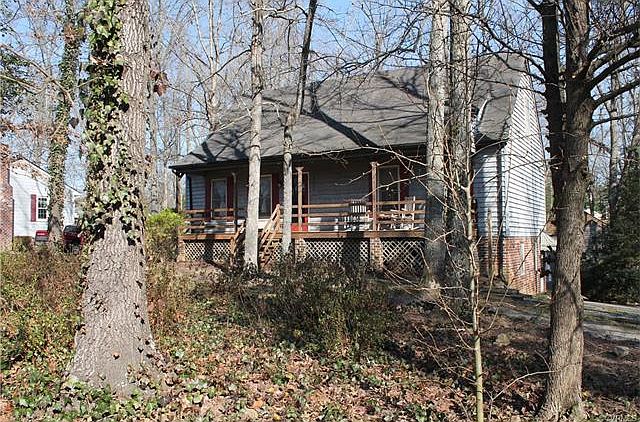 1st image of 8266 Fieldshire Dr