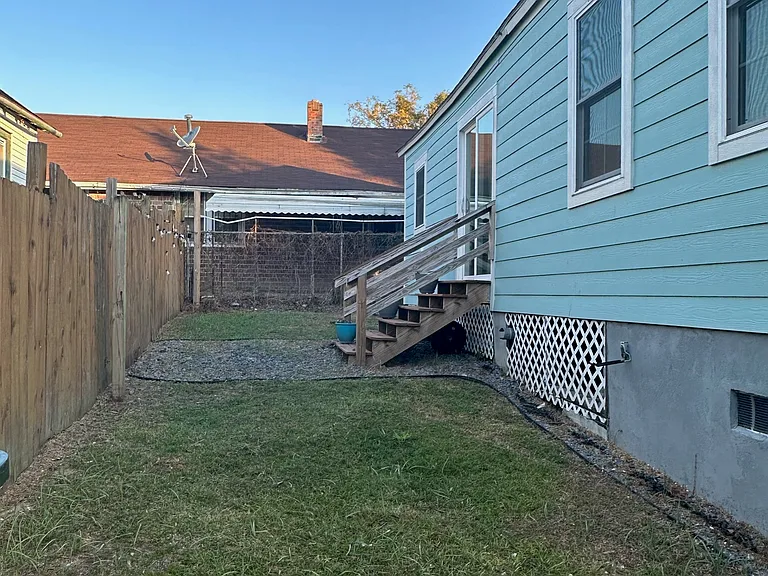 48 Reid St — Photo 2