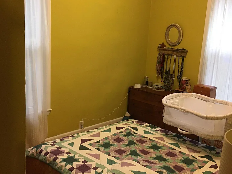 175 Nicoll St #1 — Photo 8
