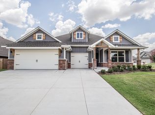 609 Switch Rd, Yukon, OK 73099