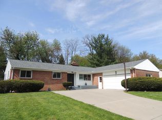 1231 Drexel Ct NE, Grand Rapids, MI 49505