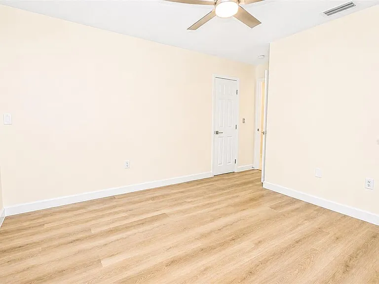 2229 Foggy Ridge Pkwy — Photo 24