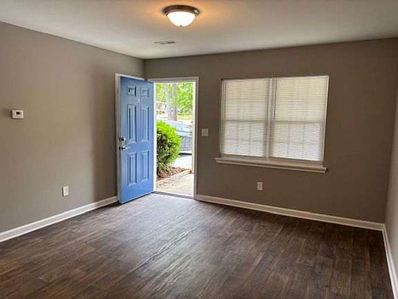 5th image of 705-711 S Church St #721E