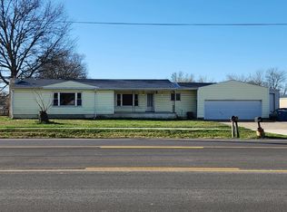 1107 E 12th St, Lamar, MO 64759