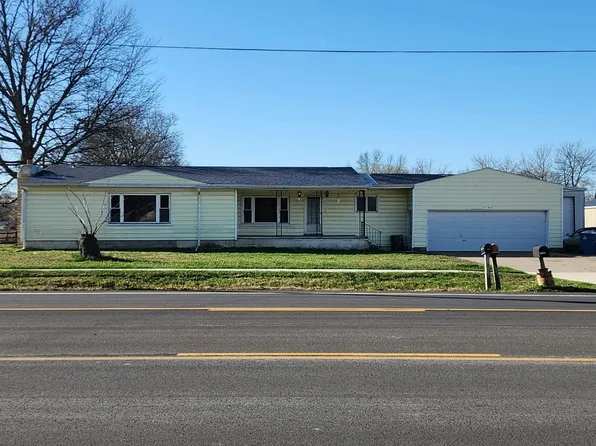 1107 E 12th St, Lamar, MO 64759