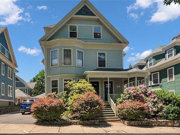 2nd image of 156 Prospect St #3