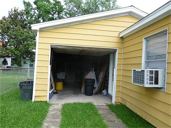 Closer view of garage