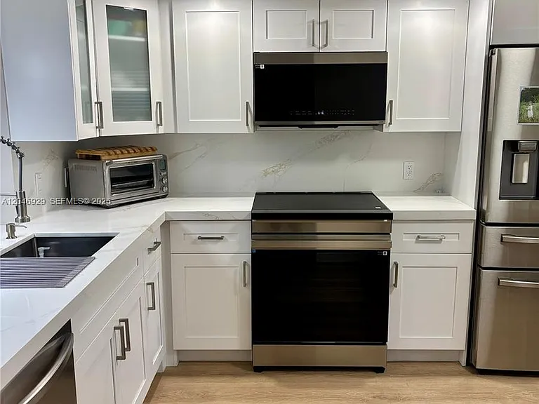 800 SW 125th Way #207O — Photo 4