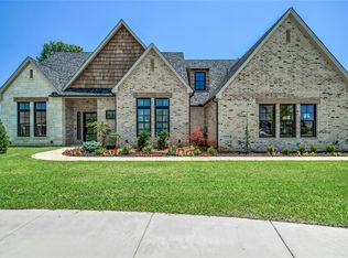 4716 Spring Manor Ct, Edmond, OK 73025