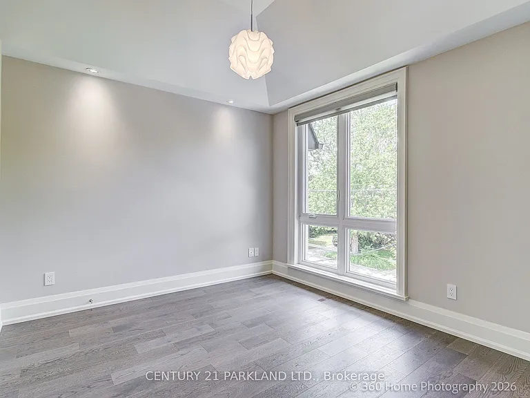 141 Churchill Ave — Photo 27