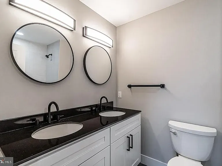 1223 Leopard St #5 — Photo 10