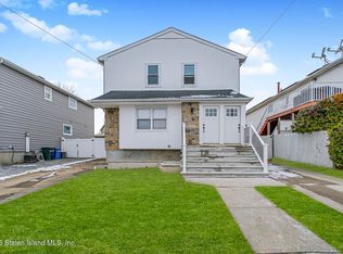 126 Annadale Rd, Staten Island, NY 10312