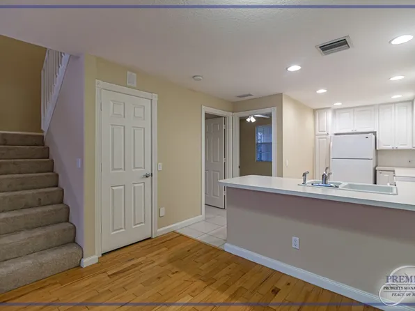 28576 Alessandria Cir, Bonita Springs, FL 34135