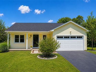 108 Cave Holw, West Henrietta, NY, 14586