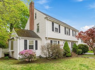 12 Vinewood Rd, Milton, MA 02186