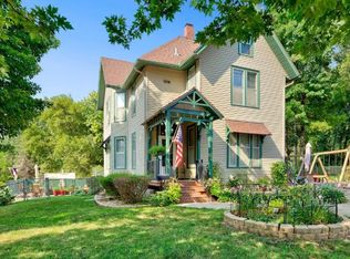 304 2nd St NE, Faribault, MN 55021