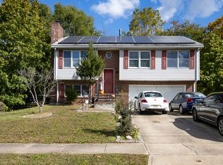 604 Fairmount Dr, Glassboro, NJ 08028