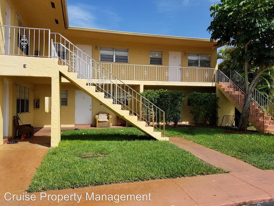 1st image of 470 Sunshine Dr APT 4D