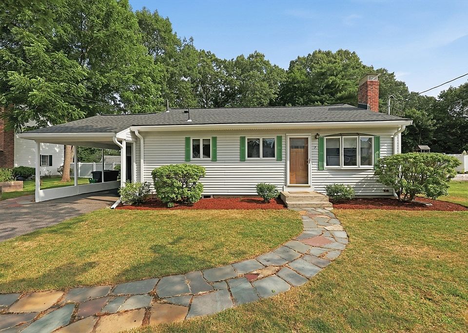 1st image of 7 Foley Dr