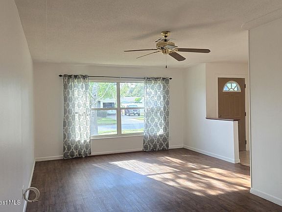 4th image of 4835 Volusia Ave