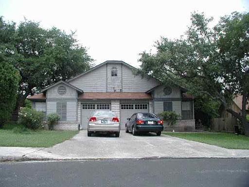 1st image of 8931/33 HAMBLEDON DR