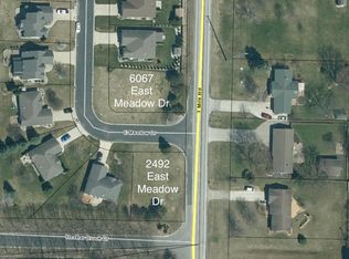 2492 E Meadow Dr, Bay City, MI 48706