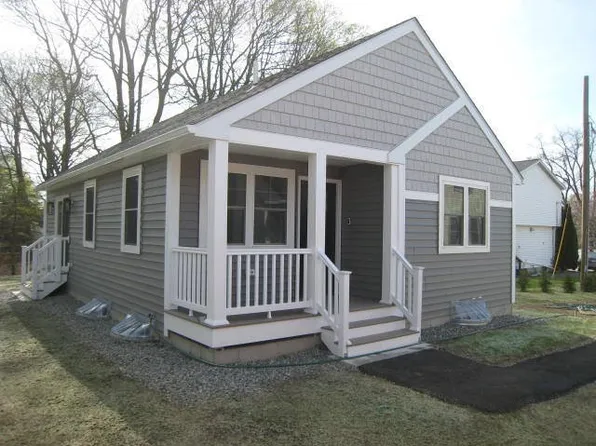 15 Blithewood Ave, Worcester, MA 01604